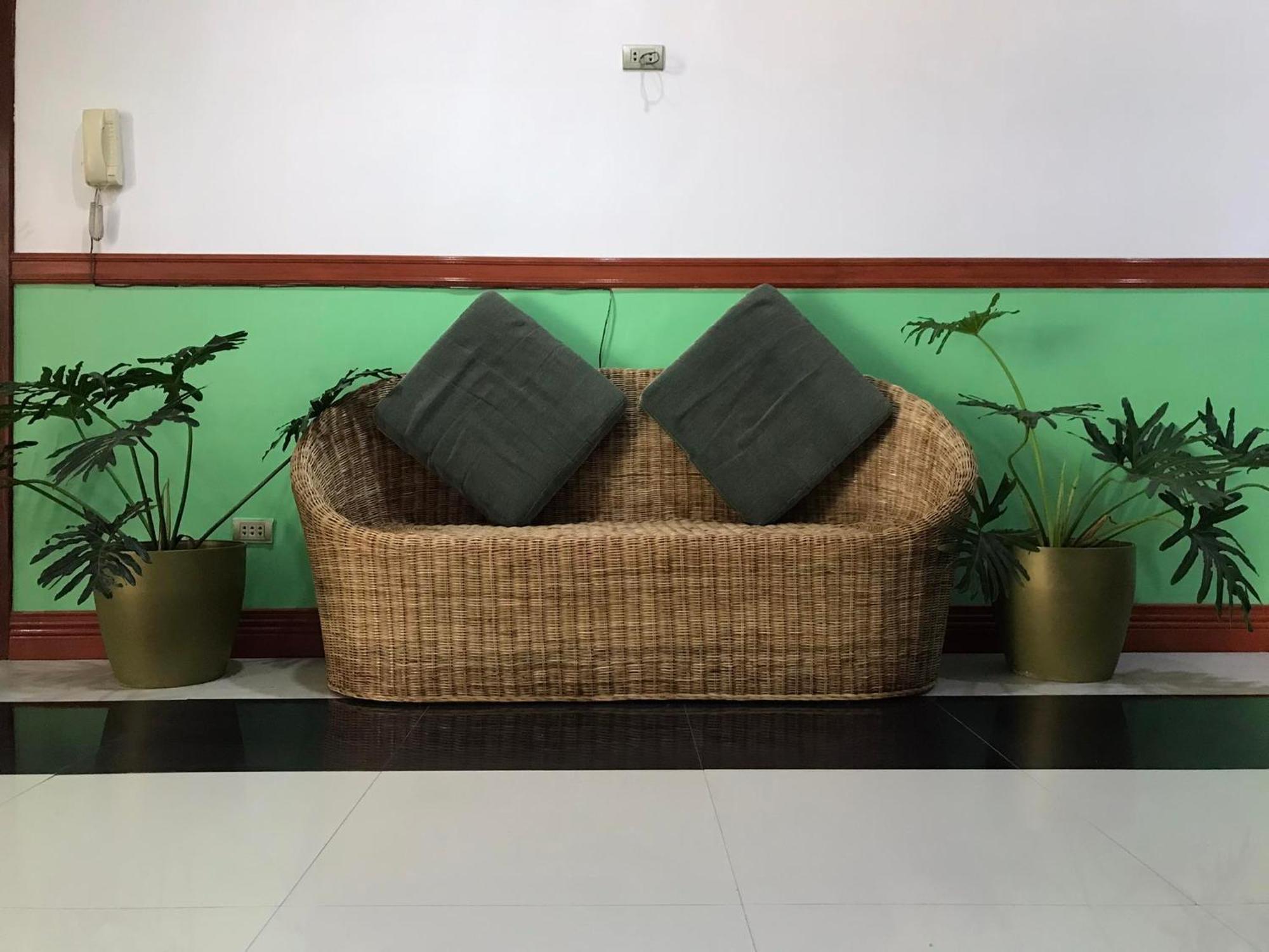 Sg Hotel Ел Нидо Екстериор снимка