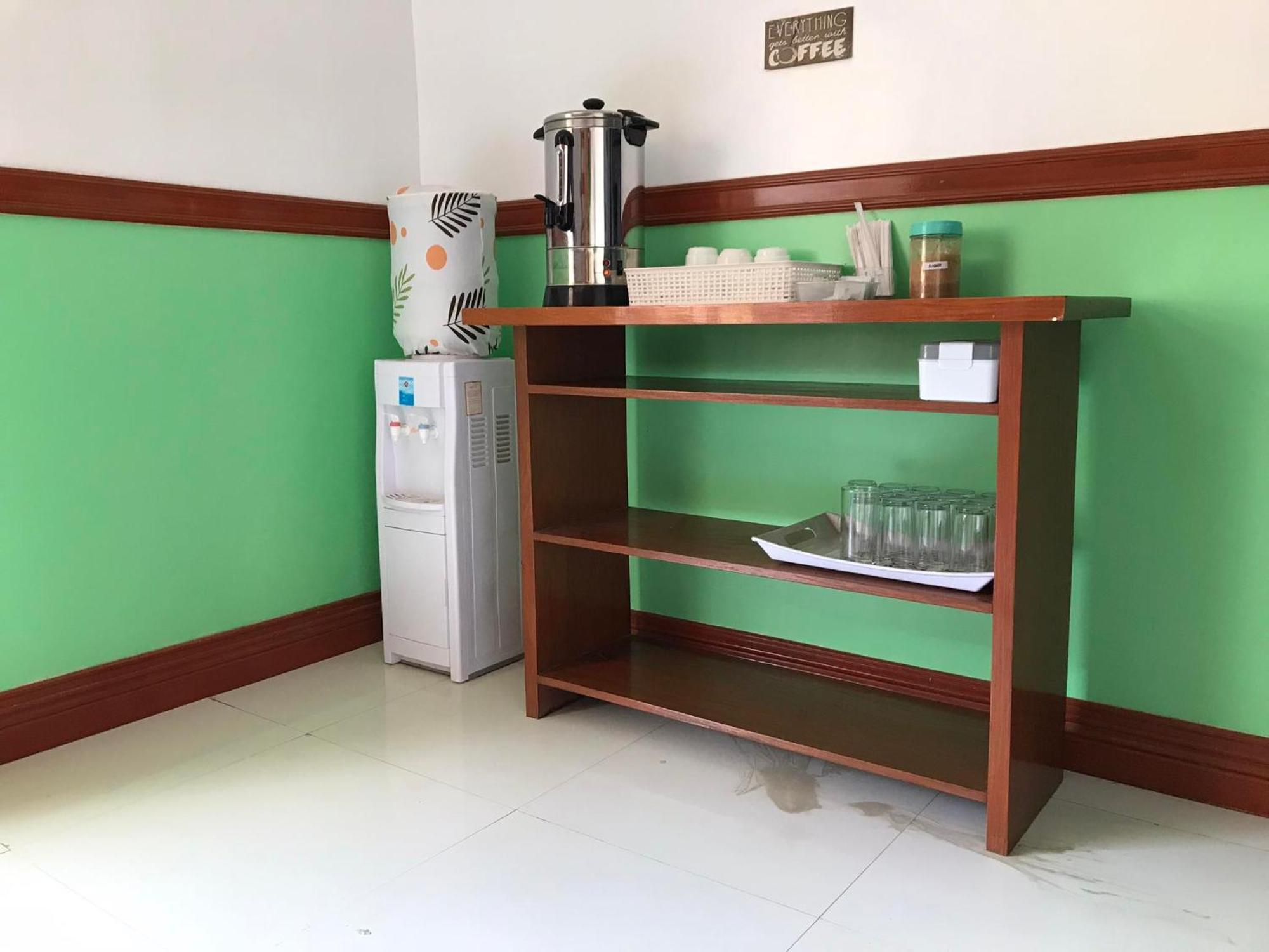 Sg Hotel Ел Нидо Екстериор снимка