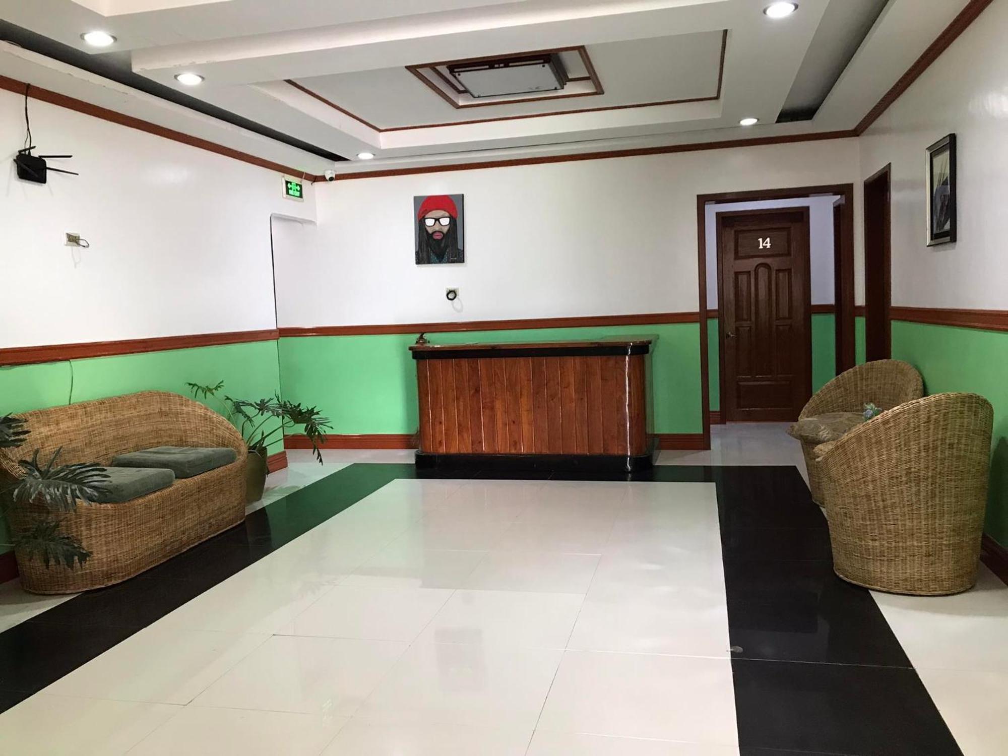 Sg Hotel Ел Нидо Екстериор снимка